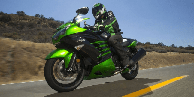 Motor Sport Untuk Tinggi Badan 150 Cm. Pilih Motor Sport Sesuaikan Postur Badan Loe, Supaya Aman