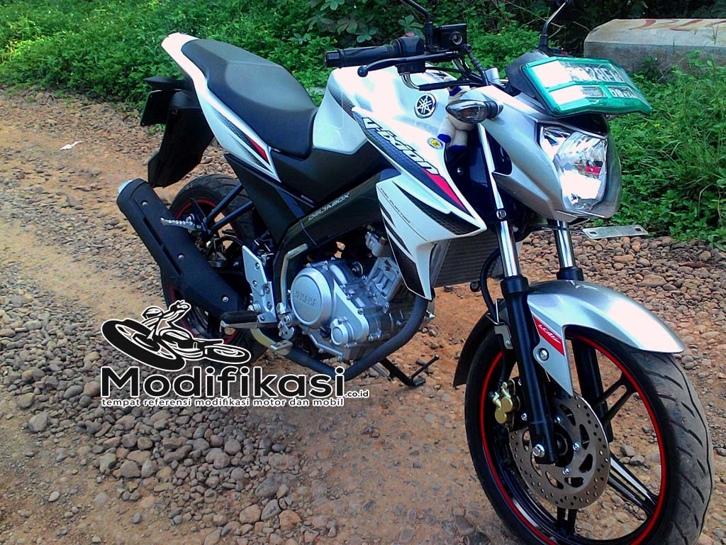 Perbedaan Vixion Nvl Dan Nva. Perbedaan New Vixion Advanced dengan New Vixion Lightning