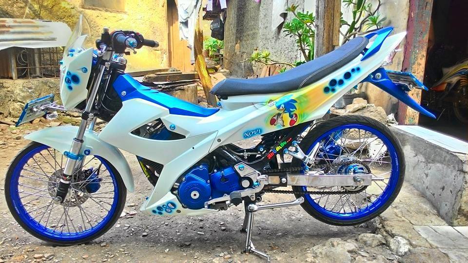 Vixion Modifikasi Jari Jari Ban Kecil. Fenomena Motor Menggunakan Ban Motor dan Velg Jari Jari