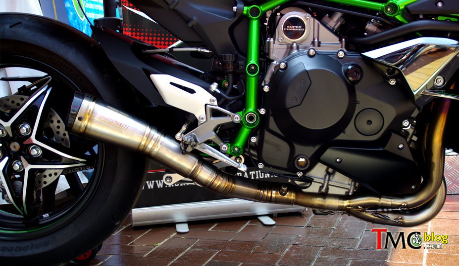 Kelebihan Dan Kekurangan Knalpot Tsukigi. Keuntungan dan Efek Menggunakan Knalpot Racing Motor