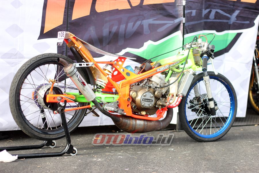 Drag C70 Vs Ninja. Jelang Drag Bike Magelang 2019 : Hadir Ninja FFA Rekor Nasional