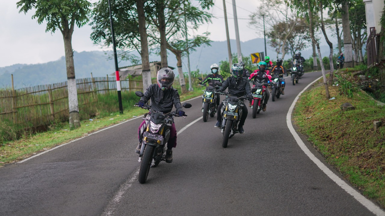 Cb150r Touring. Serunya Touring Laki All New CB150R StreetFire, Jajal