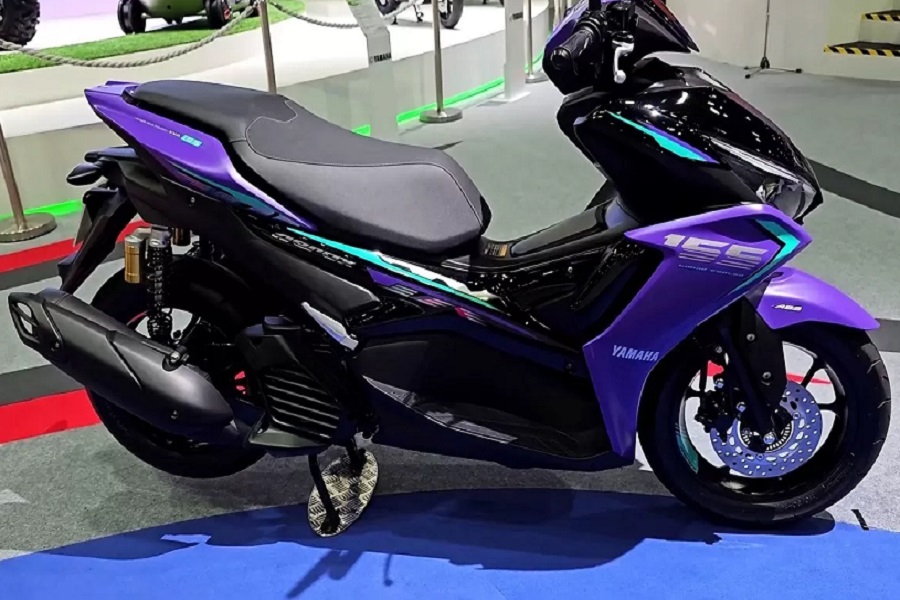 Aerox Warna Ungu. Yamaha Aerox 155 2024, Warna Ungu Bikin Candu!