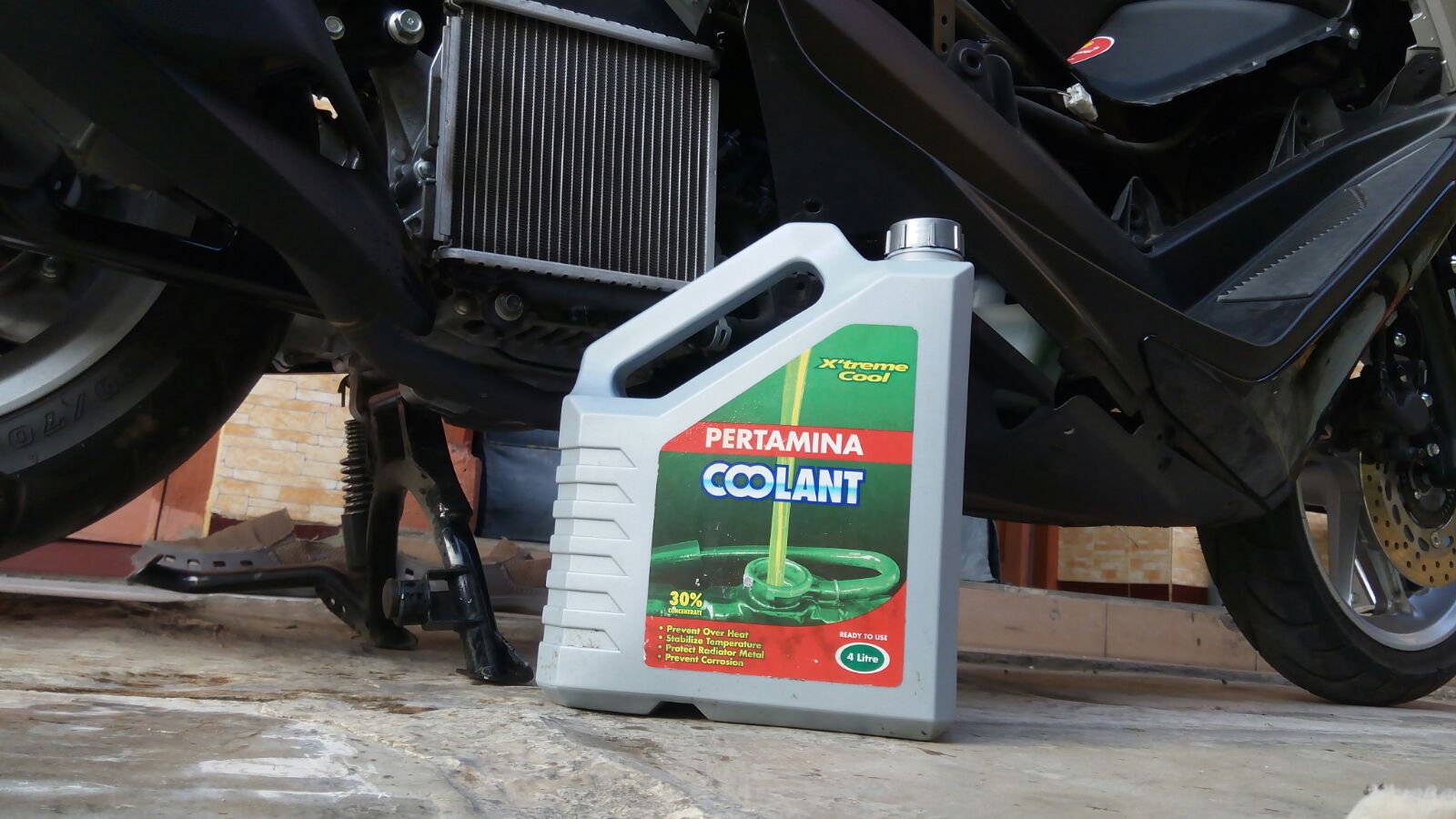 Air Radiator Nmax. Cara Ganti Air Radiator NMAX! Harus Tahu Supaya Mesin Lebih