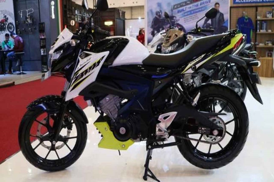 Gsx S Vs Bandit 150. Suzuki GSX 150 Bandit vs GSX-S 150, Ternyata Unggul Mana