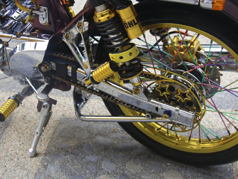 Persamaan Bosh Arm Kaze. Aneka Substitusi dan Pilihan Swingarm Modifikasi CB