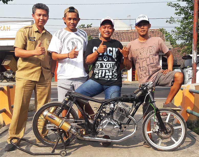 Gl Pro Neotech Naik Stroke. HONDA GL MAX