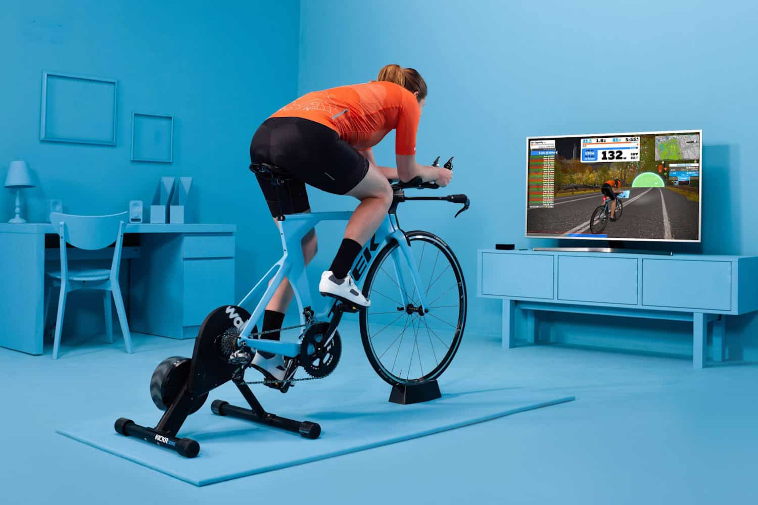 Cara Membuat Roller Sepeda. Bersepeda di dalam rumah: turbo trainer atau roller trainer