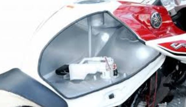 Cara Melepas Soket Selang Bensin Vixion. [Tips Jitu] Cara Merawat Fuel Pump Yamaha V-Ixion Yang Baik