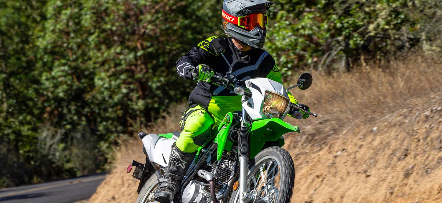 Lampu Motor Trail. Baca Dulu Sebelum Ganti Lampu Motor Trail Dual Sport!