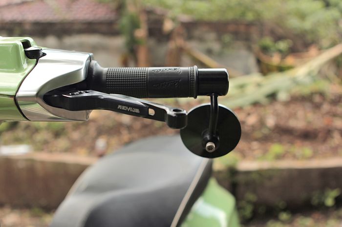 Spion Jalu Ditilang. Bolehkah Mengganti Spion Standar dengan Spion Jalu, Berikut